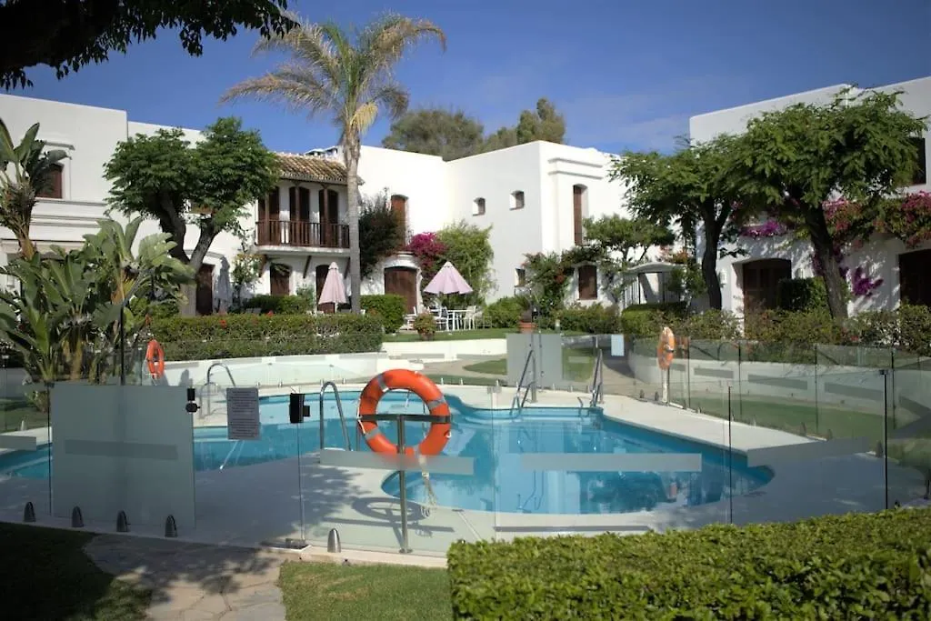 Townhouse At The Beach إِستيبونا 0*,  إسبانيا